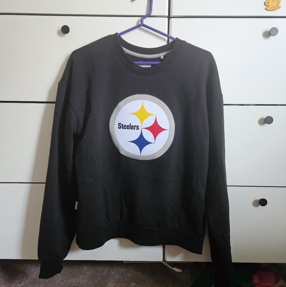 Steelers Black Crewneck Sweater